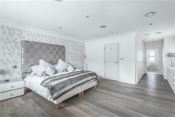 Harmsworth Way, Totteridge, N20, Totteridge, N20